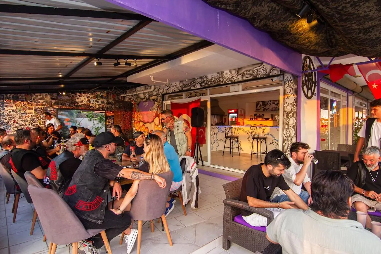 Hostel Deep Purple Bikers Fethiye