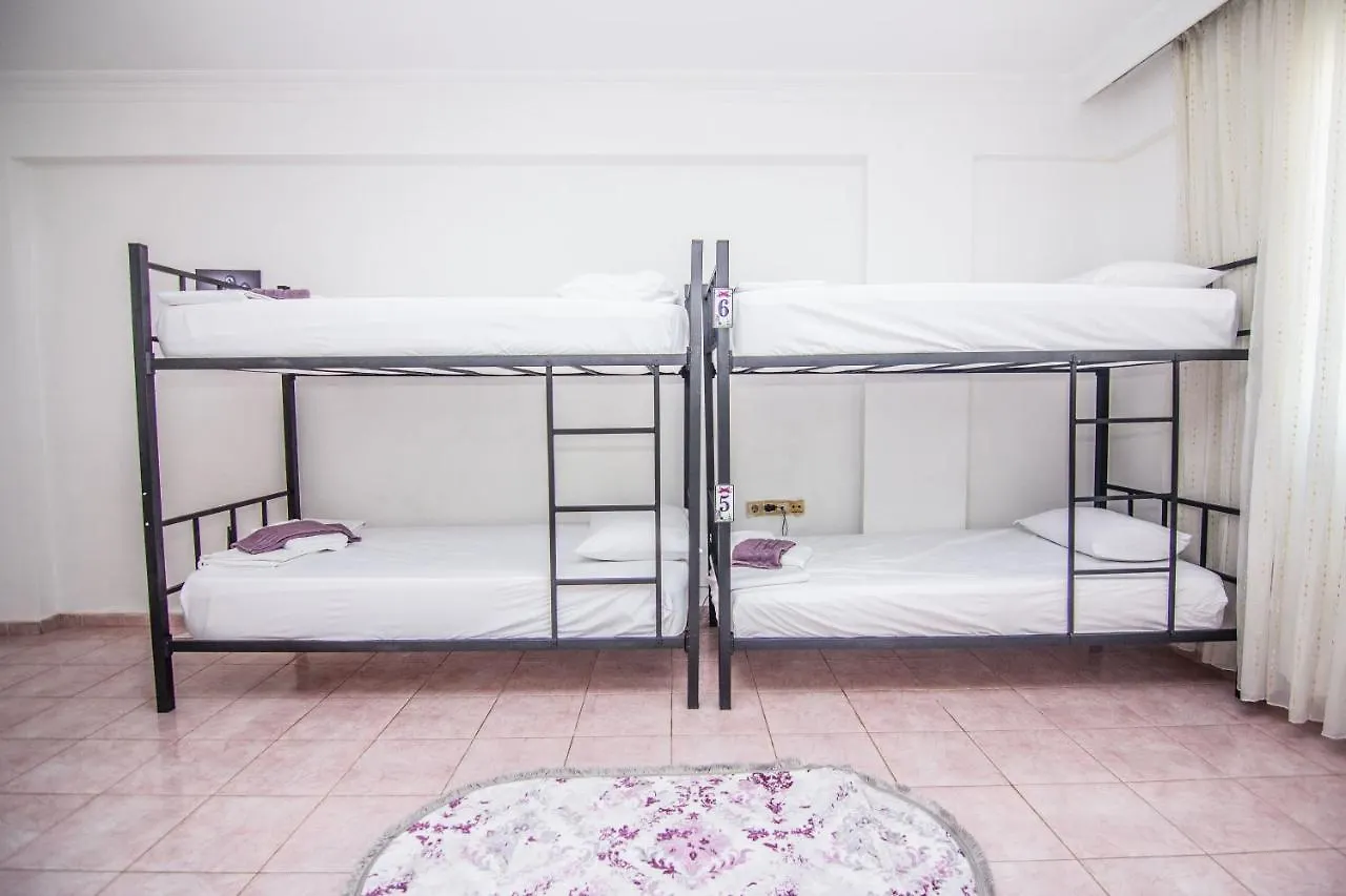Hostel Deep Purple Bikers Fethiye